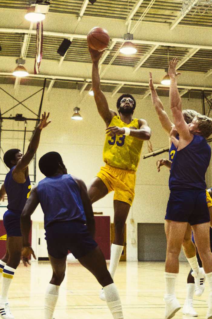 Solomon Hughes portrays NBA legend Kareem Abdul-Jabbar in HBO's Winning Time.